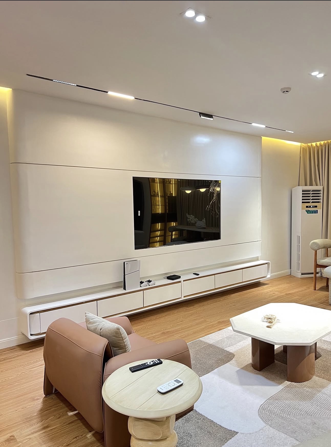 Luxury 3 Bedroom Shortlets Apt